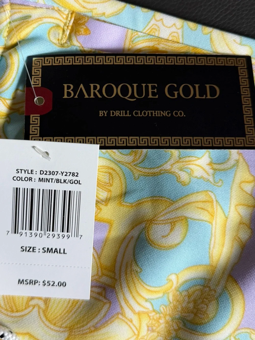 NWT Baroque Gold Men’s Baroque Print Shorts Mint Lavender Gold S.  MSRP $52